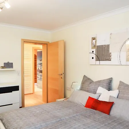 Anton * シュラートミンク